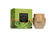 Wrinkle Reducer Day Cream With Hemp Oil